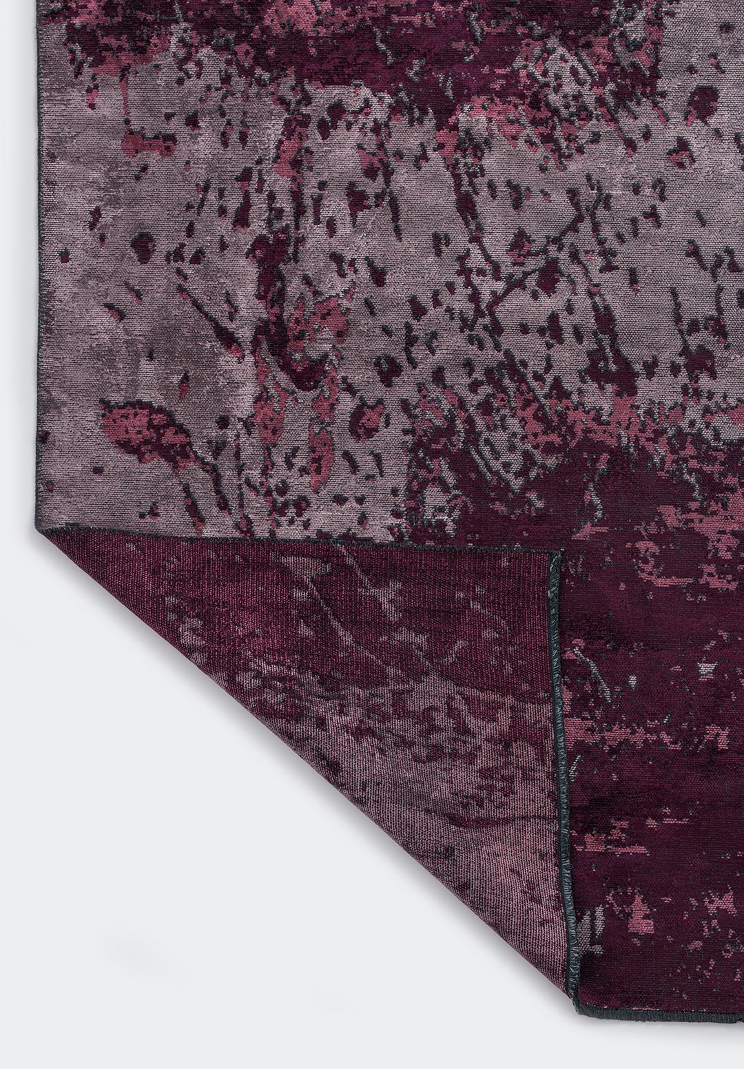 Mallorca Dark Damson - Damson Rug Rugs - Venetto Design Venettodesign.com
