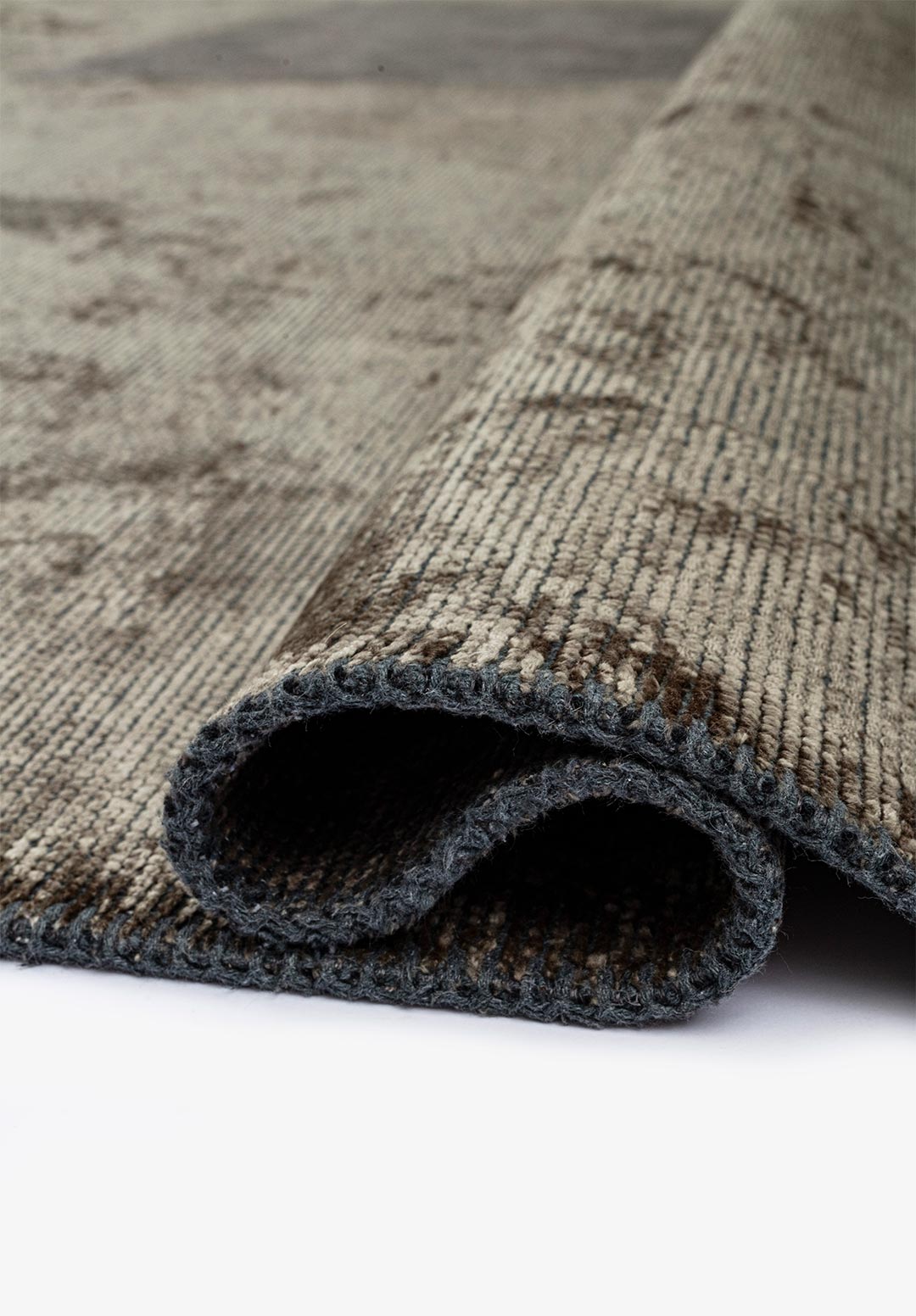 Salzburg Anthracite - Khaki Rug Rugs - Venetto Design Venettodesign.com
