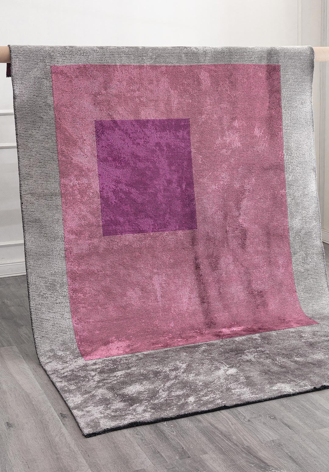 Lyon Pink - Light Grey Rug Rugs - Venetto Design Venettodesign.com