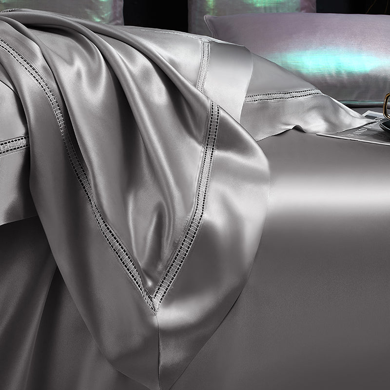 Solenne Starlight Silver Luxury 19 Momme Pure Mulberry Silk Duvet Cover Set - Venetto Design Venettodesign.com