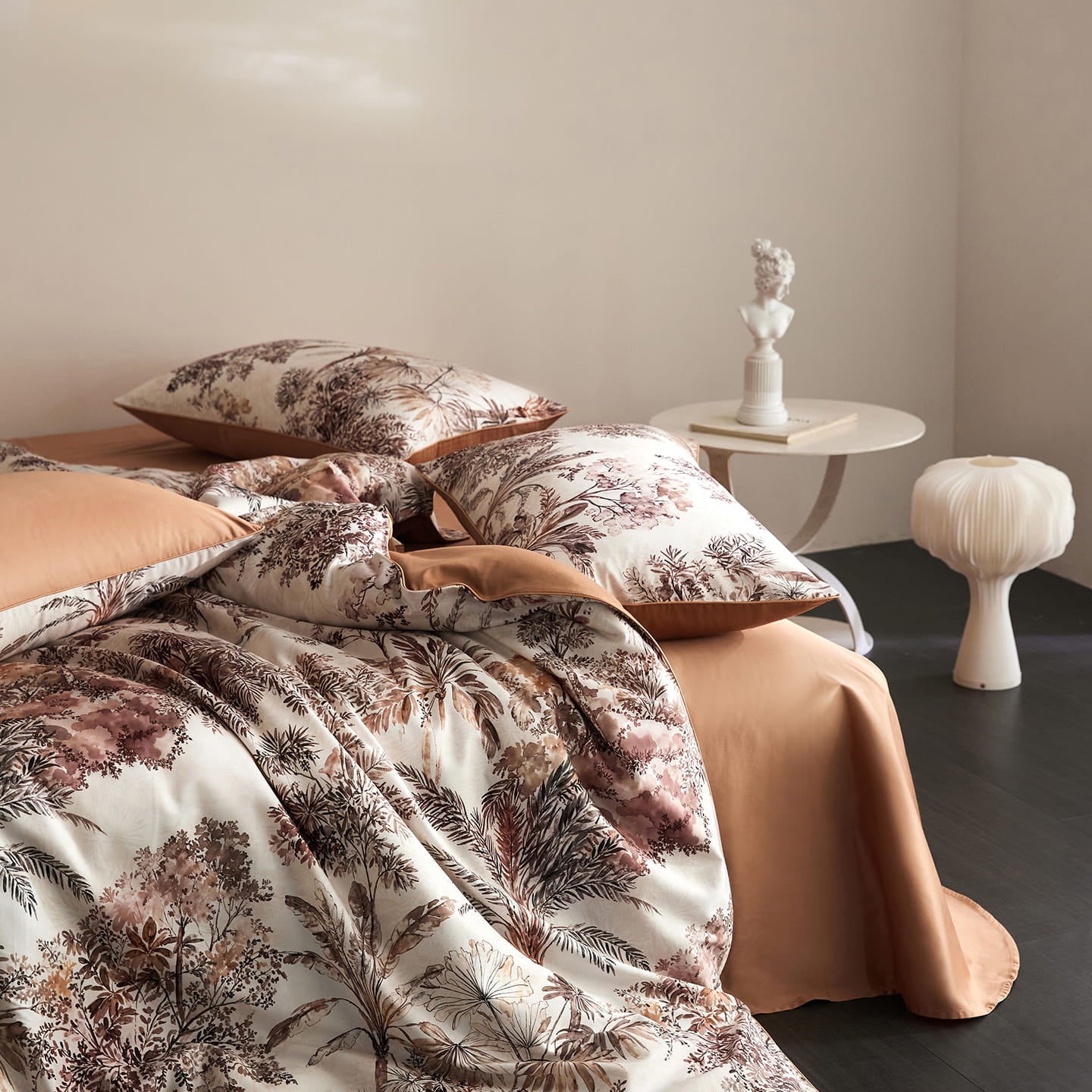Savona Sunlit Canopy Botanical Luxury Egyptian Cotton Duvet Cover Set with Tropical Jungle and Floral Print - Venetto Design Venettodesign.com