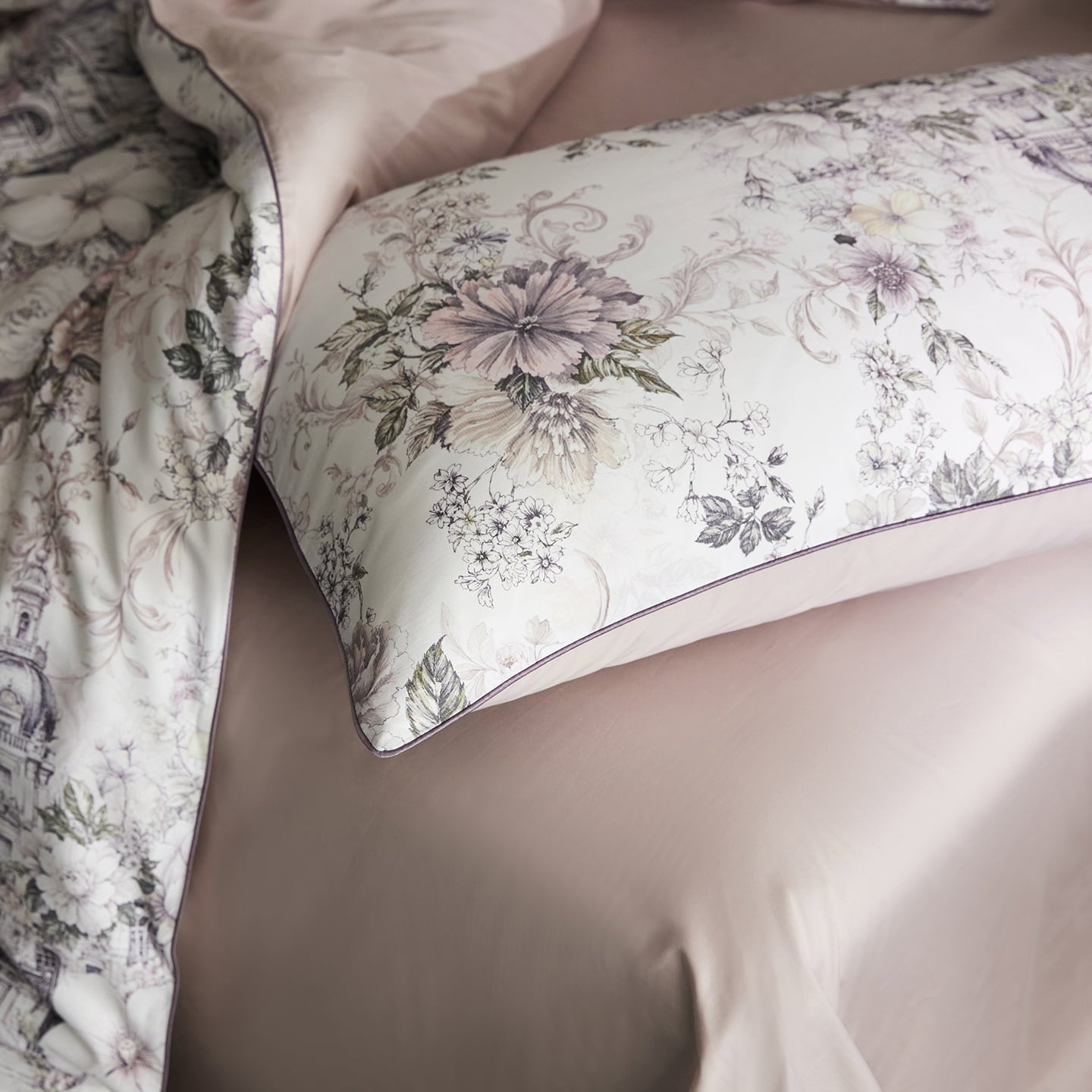Cryria Pearl Garden Botanical Luxury Egyptian Cotton Duvet Cover Set with Floral, Baroque and European Architectural Print - Venetto Design Venettodesign.com