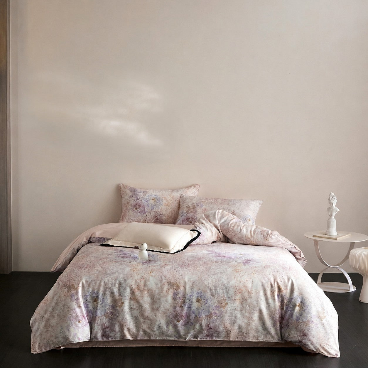 Evelisse Botanical Luxury Egyptian Cotton Duvet Cover Set with Floral and Ornamental Print - Venetto Design Venettodesign.com