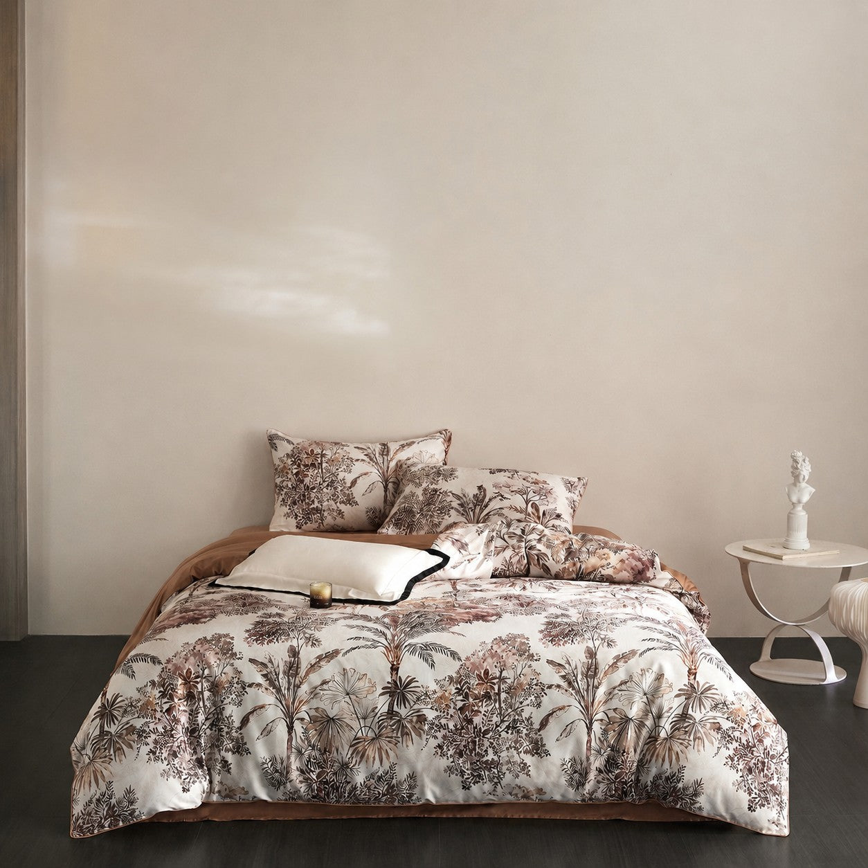 Savona Sunlit Canopy Botanical Luxury Egyptian Cotton Duvet Cover Set with Tropical Jungle and Floral Print - Venetto Design Venettodesign.com