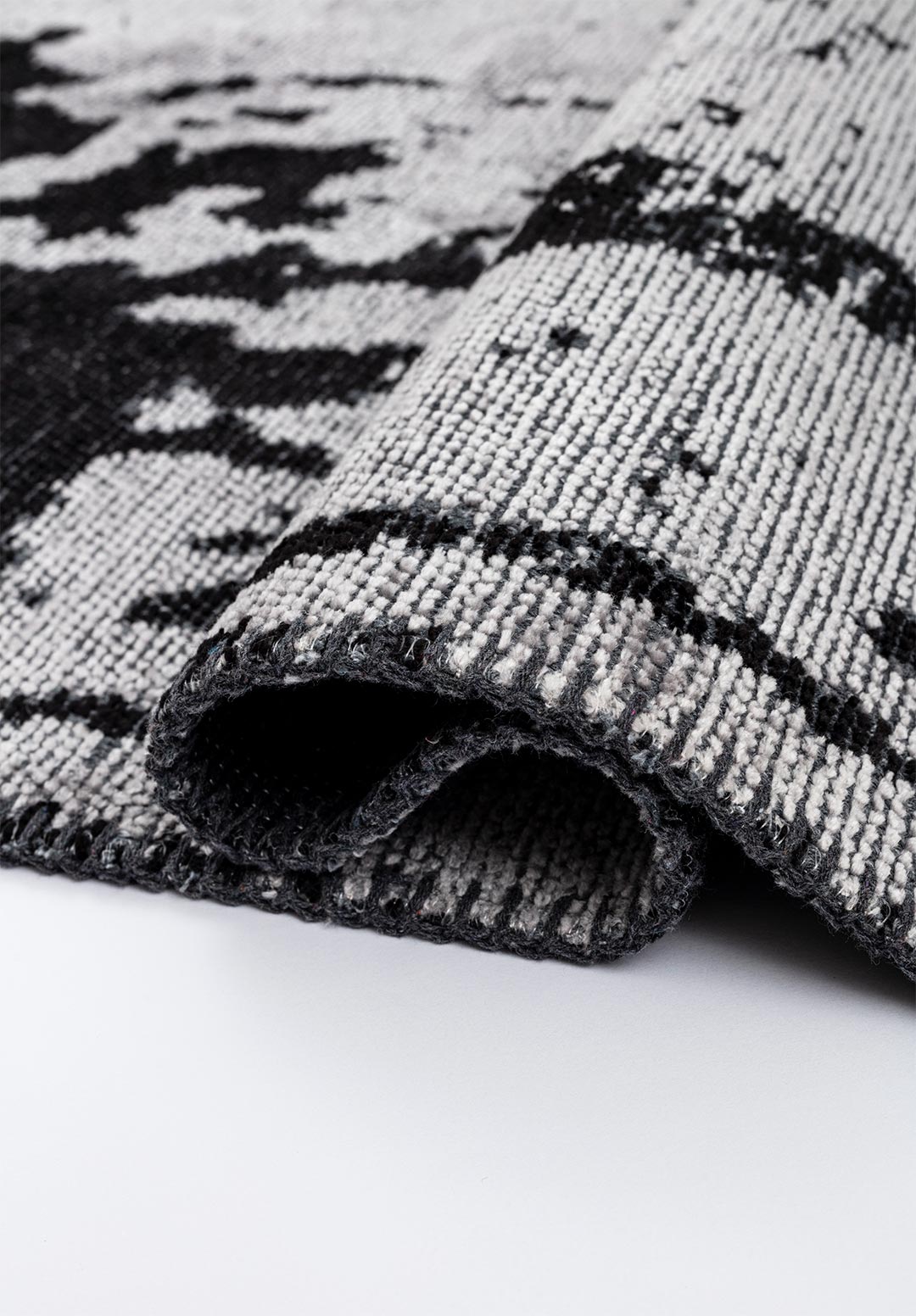 Verona Black - Light Grey Rug Rugs - Venetto Design Venettodesign.com