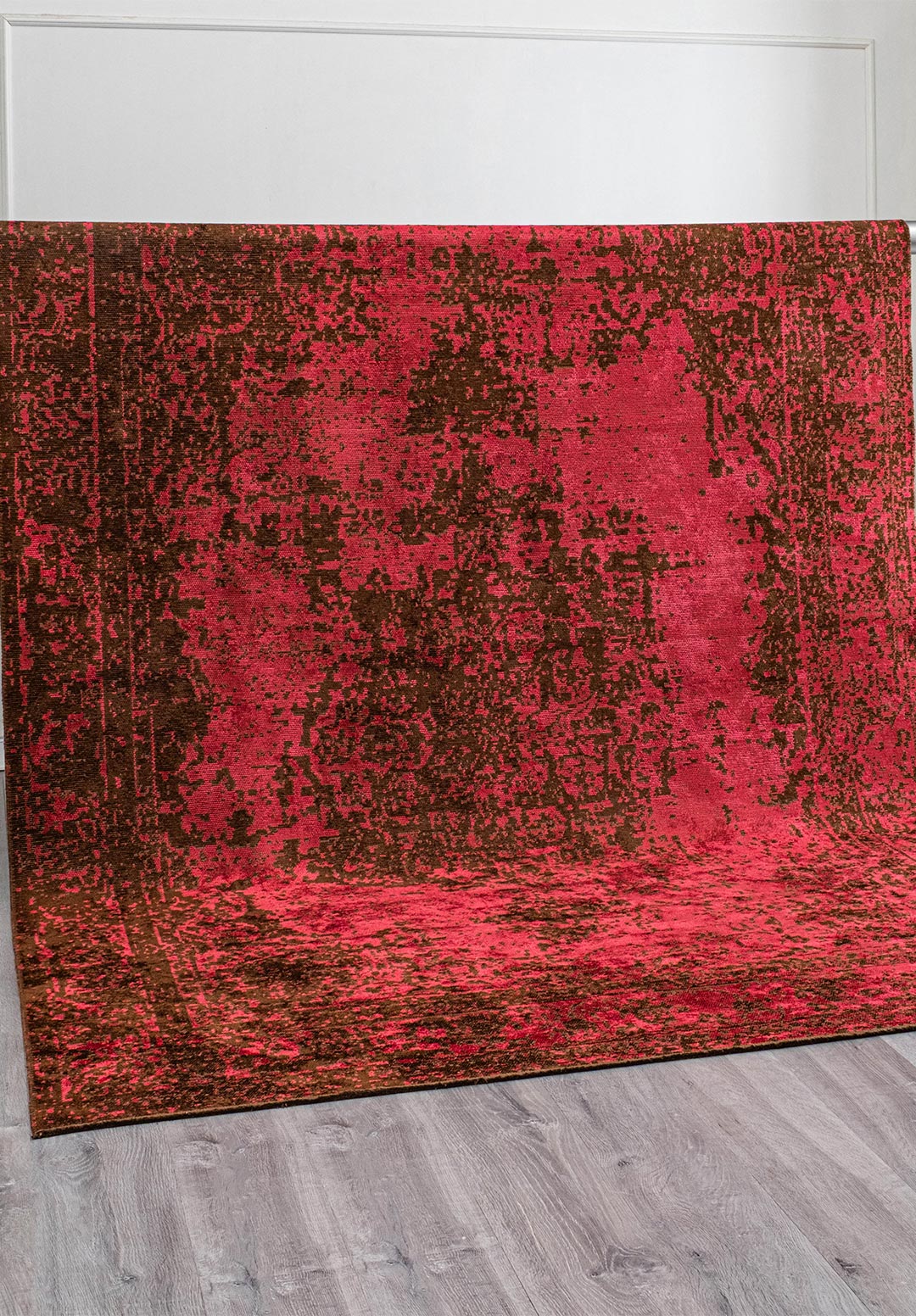 Medallion Dark Brown - Magenta Rug Rugs - Venetto Design Venettodesign.com