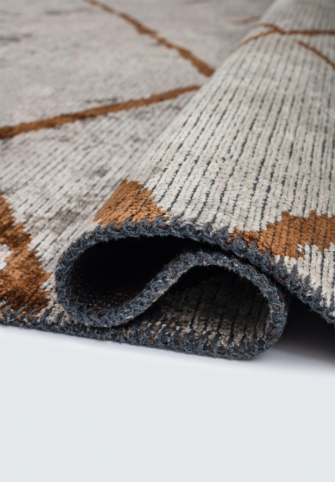 Wave Cacao - Cream Rug Rugs - Venetto Design Venettodesign.com