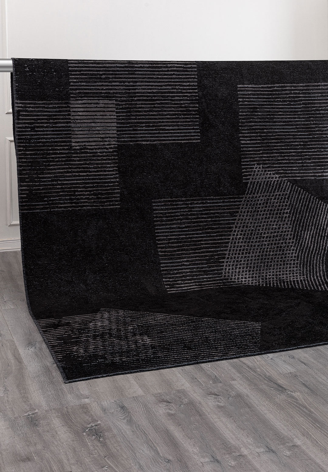 Matrix Black - Charcoal Rug Rugs - Venetto Design Venettodesign.com