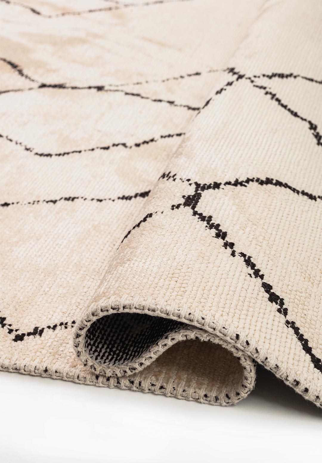Ethnic Black - Ecru Rug Rugs - Venetto Design Venettodesign.com