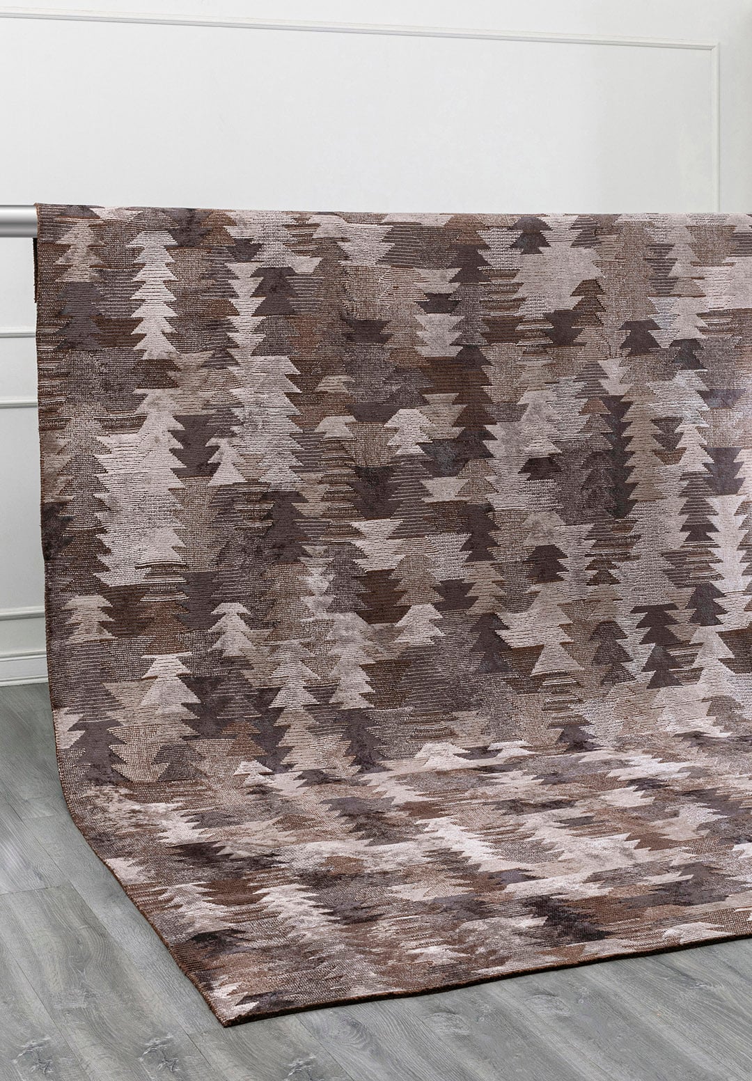 Clan Light Grey - Charcoal Rug Rugs - Venetto Design Venettodesign.com
