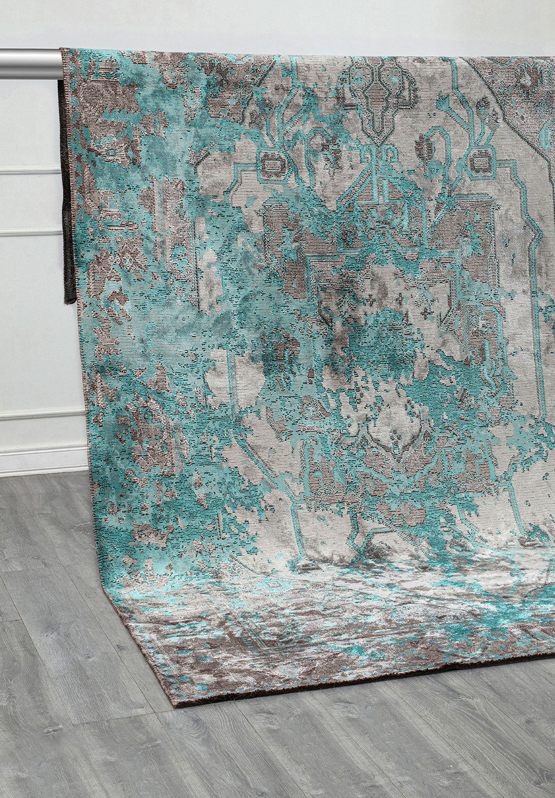 Emperor Light Turquoise – Grey Rug