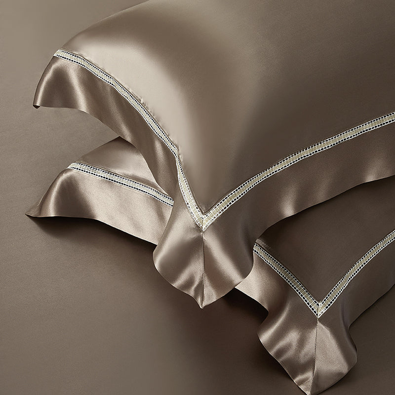 Solenne Mink Bronze Luxury 19 Momme Pure Mulberry Silk Duvet Cover Set - Venetto Design Venettodesign.com