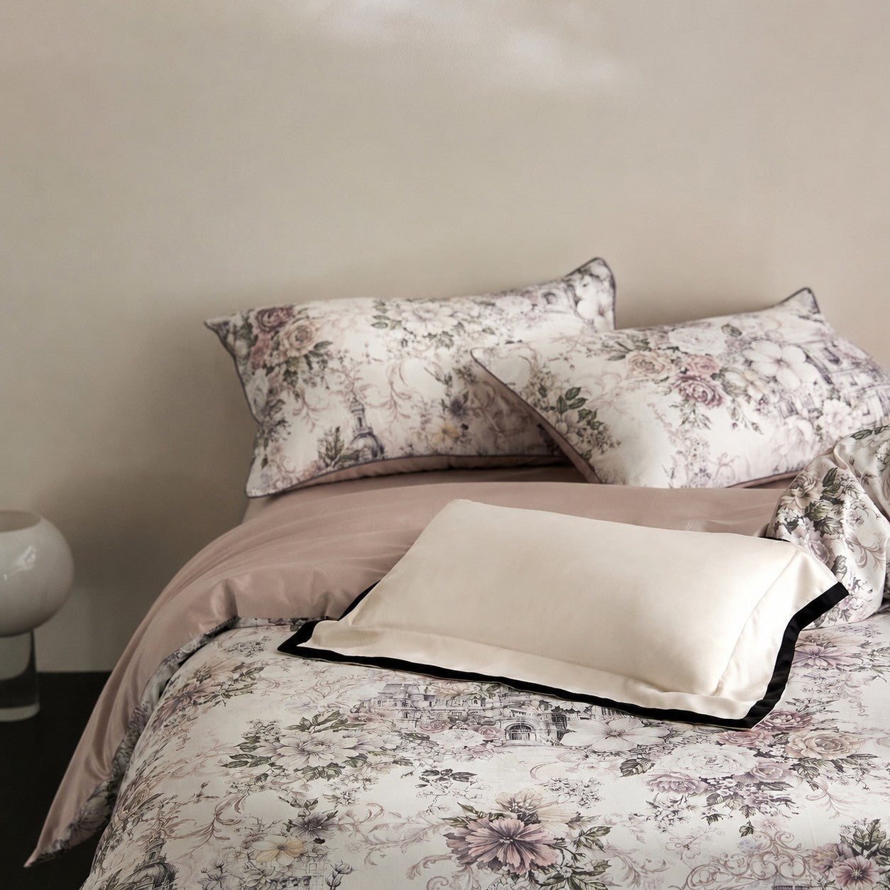Cryria Pearl Garden Botanical Luxury Egyptian Cotton Duvet Cover Set with Floral, Baroque and European Architectural Print - Venetto Design Venettodesign.com