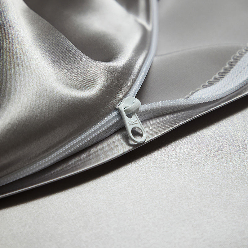 Solenne Starlight Silver Luxury 19 Momme Pure Mulberry Silk Duvet Cover Set - Venetto Design Venettodesign.com