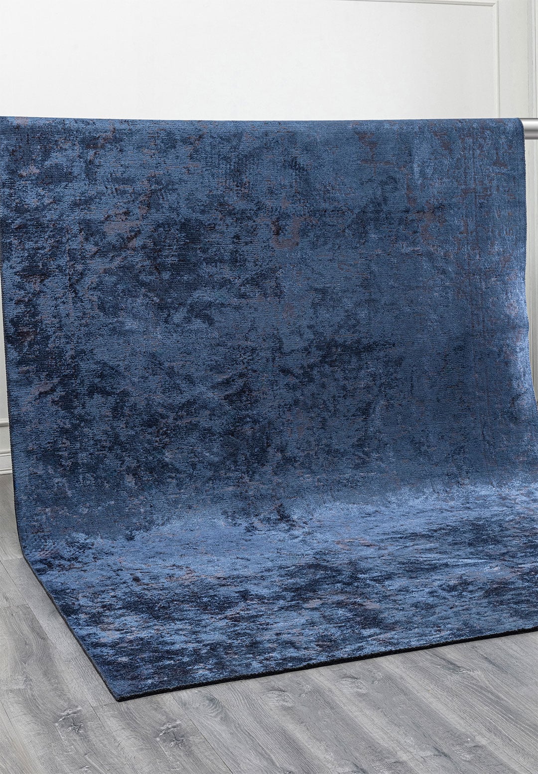 Ivy Charcoal - Navy Blue Rug Rugs - Venetto Design Venettodesign.com