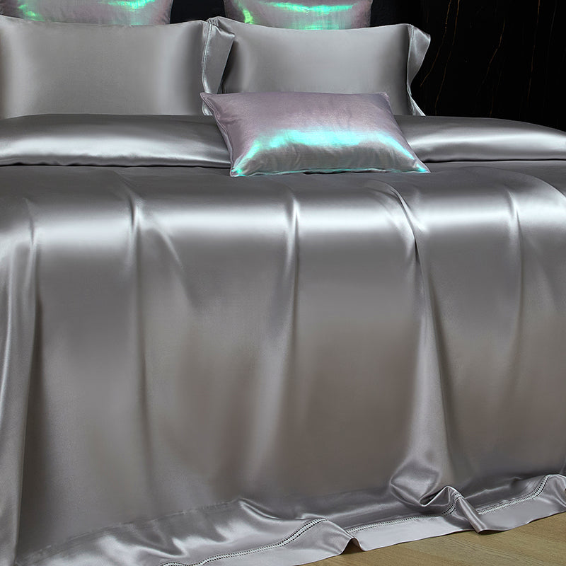 Solenne Starlight Silver Luxury 19 Momme Pure Mulberry Silk Duvet Cover Set - Venetto Design Venettodesign.com