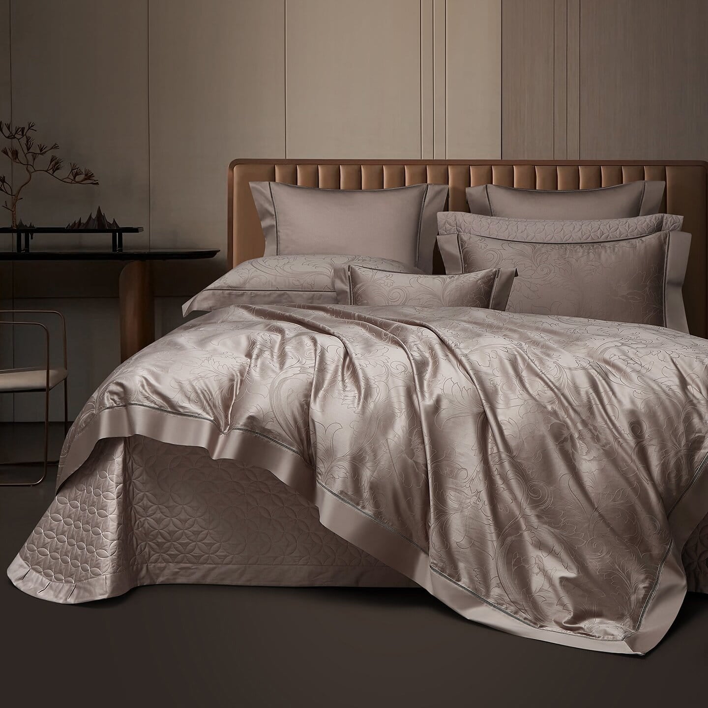Bellarose Luxury Egyptian Cotton Duvet Cover Set with Botanical Jacquard Pattern and Hemstitch Openwork Border Trim - Venetto Design Venettodesign.com