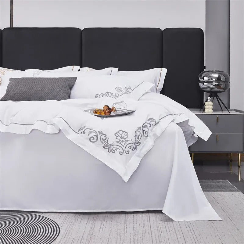 Lagertha Hotel Silver Embroidered Bedding Set