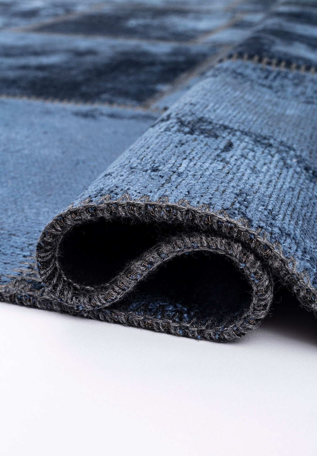 Patch Navy Blue Rug Rugs - Venetto Design Venettodesign.com