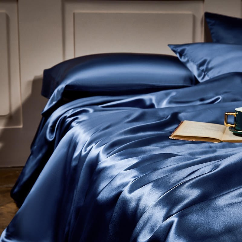 Royalis Prussian Blue Luxury Pure Mulberry Silk Bedding Set Duvet Cover Set - Venetto Design Venettodesign.com