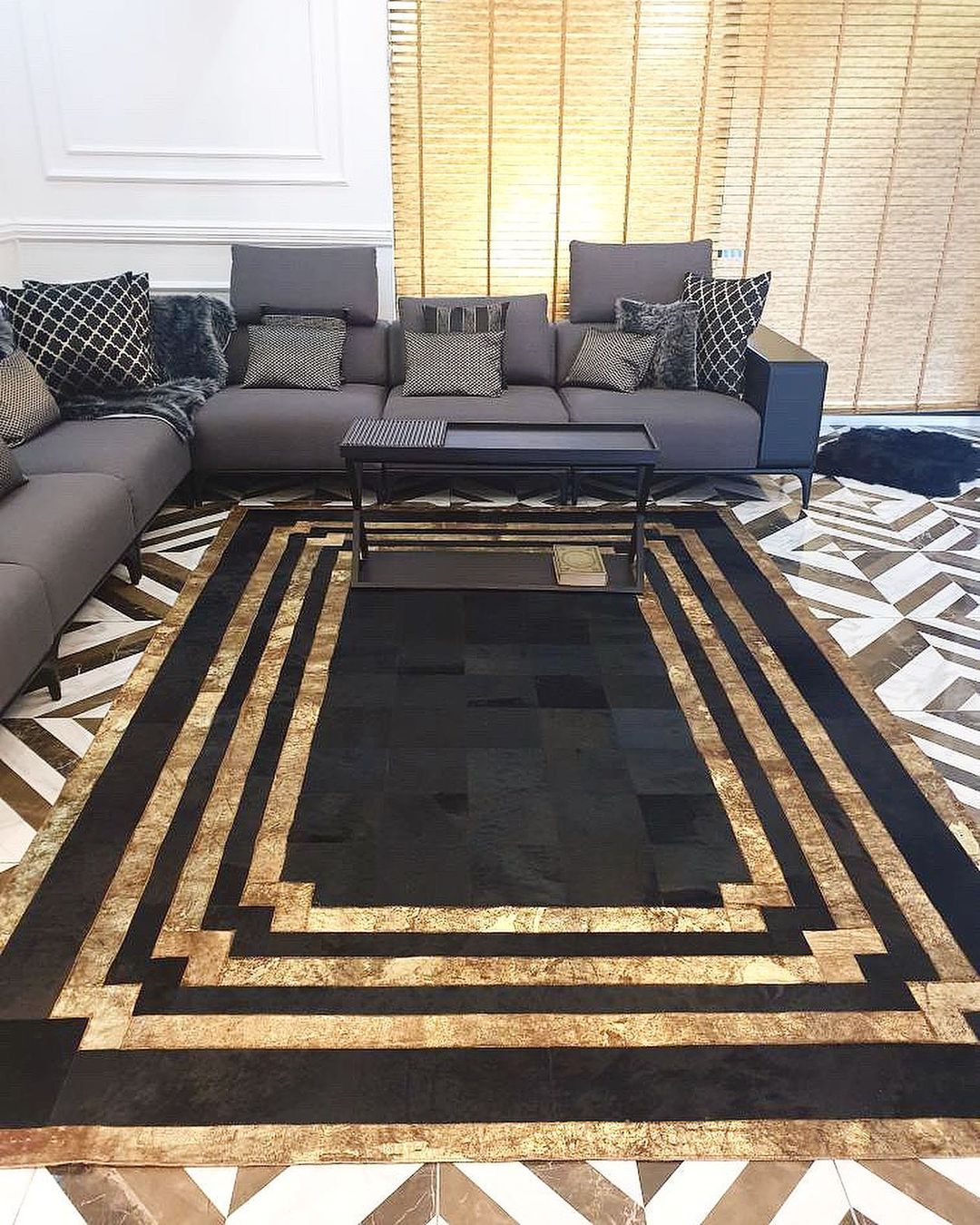 Fuego Handcrafted Flatweave Natural Leather Rug Rugs - Venetto Design Venettodesign.com