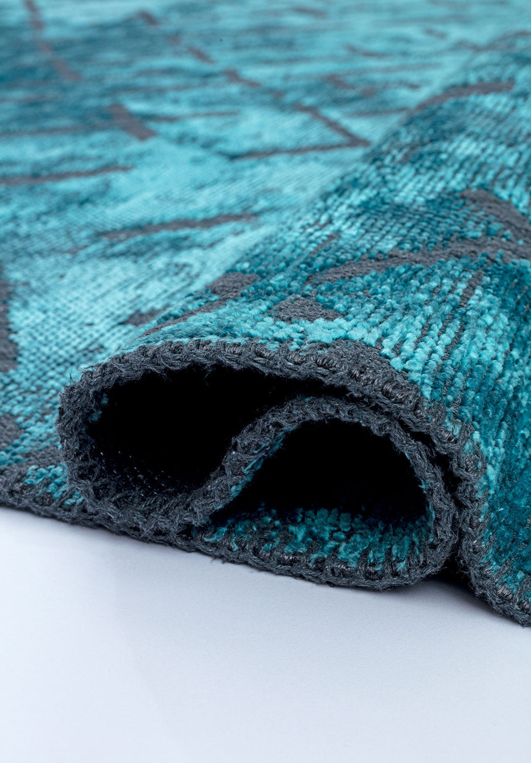 Mystique Turquoise Rug Rugs - Venetto Design Venettodesign.com