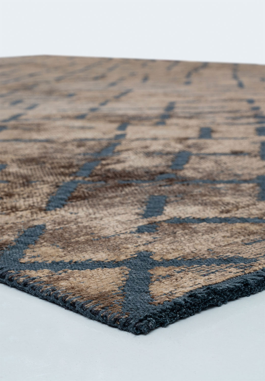 Mystique Mink Rug Rugs - Venetto Design Venettodesign.com