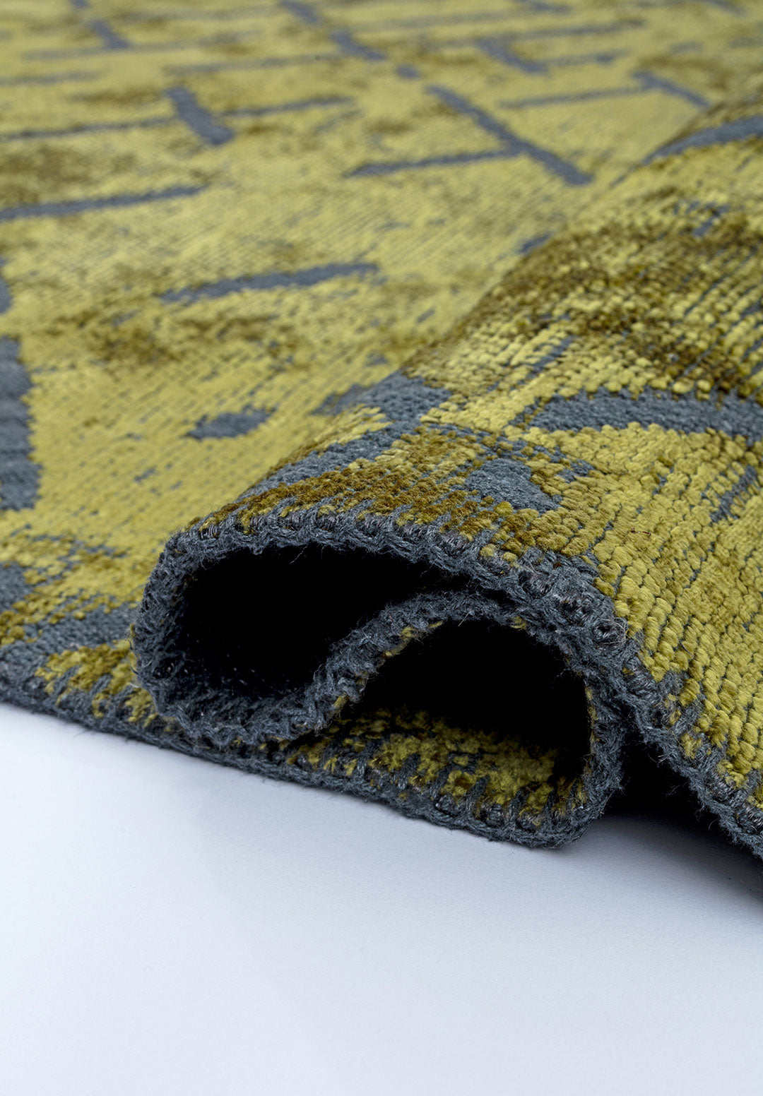 Mystique Kiwi Rug Rugs - Venetto Design Venettodesign.com