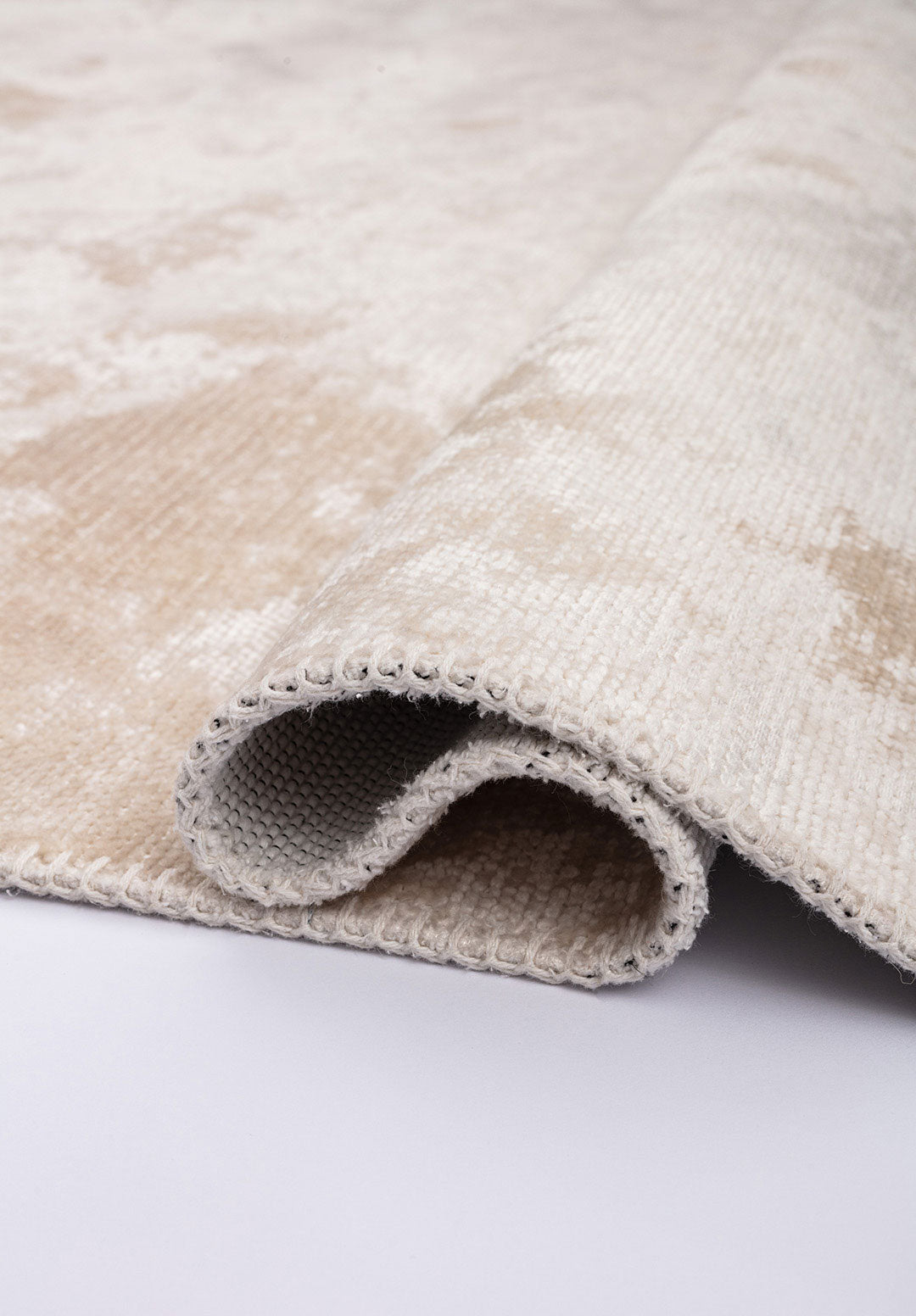 Pearl White Rug Rugs - Venetto Design Venettodesign.com