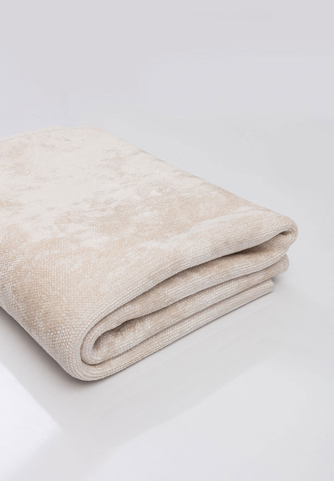 Pearl White Rug Rugs - Venetto Design Venettodesign.com