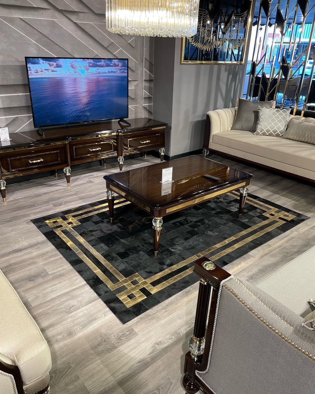 Tinera Handcrafted Flatweave Natural Leather Rug Rugs - Venetto Design Venettodesign.com