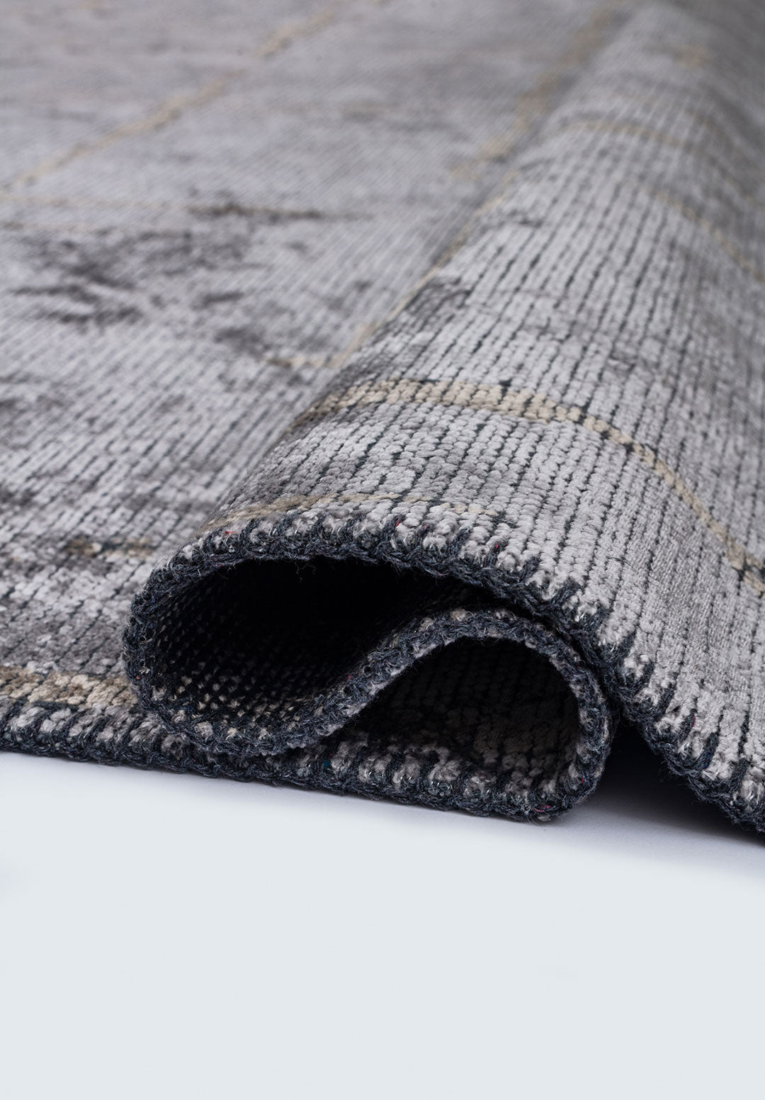 Mark Beige - Dark Grey Rug Rugs - Venetto Design Venettodesign.com