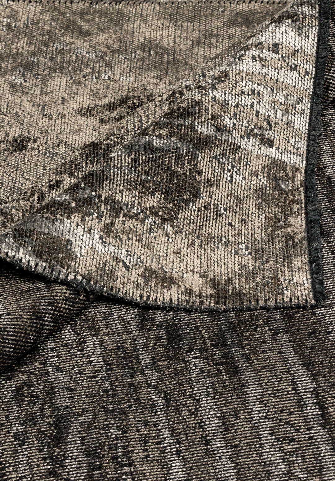 Claw Light Grey - Dark Grey Rug Rugs - Venetto Design Venettodesign.com