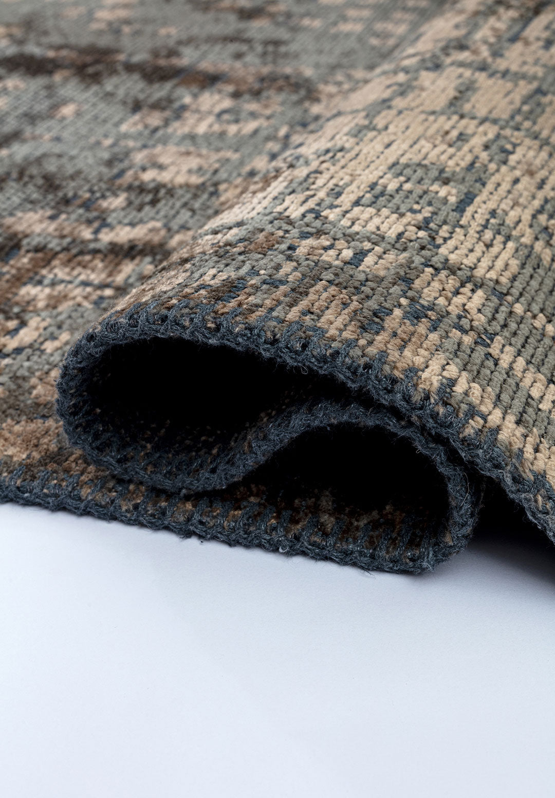 Pixel Anthracite - Dark Beige Rug Rugs - Venetto Design Venettodesign.com