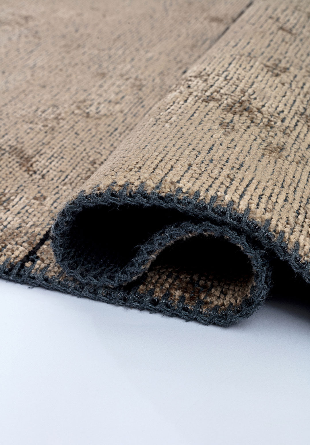 Barber Black - Dark Beige Rug Rugs - Venetto Design Venettodesign.com