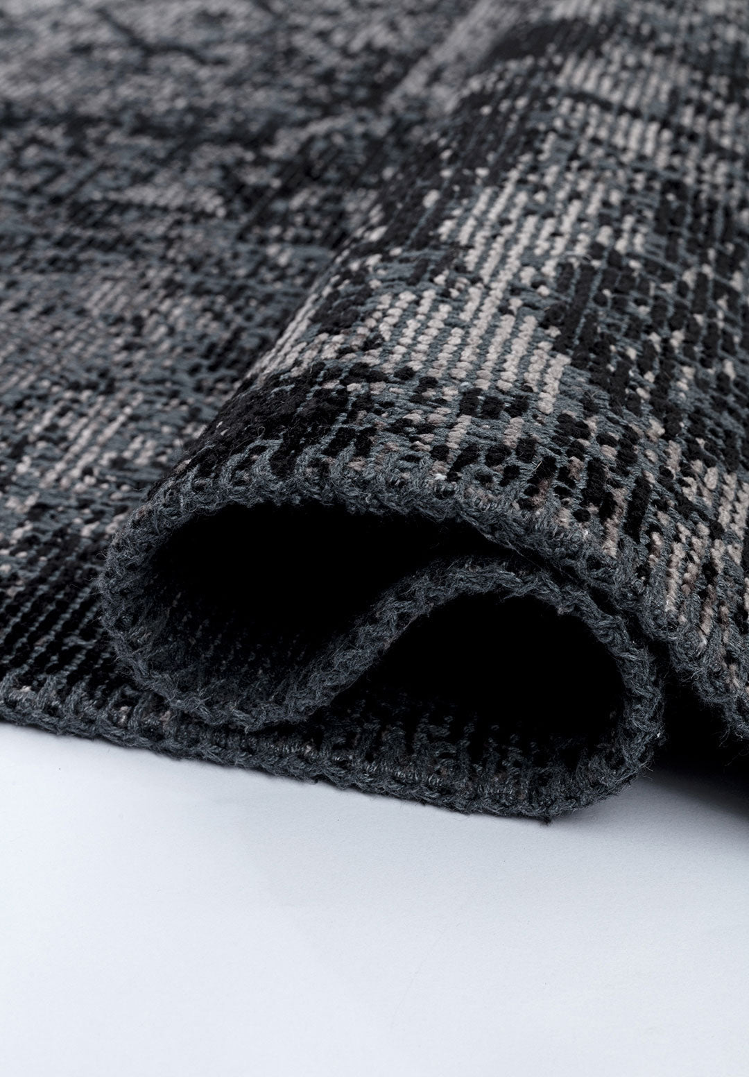 Tile Black - Dark Grey Rug Rugs - Venetto Design Venettodesign.com