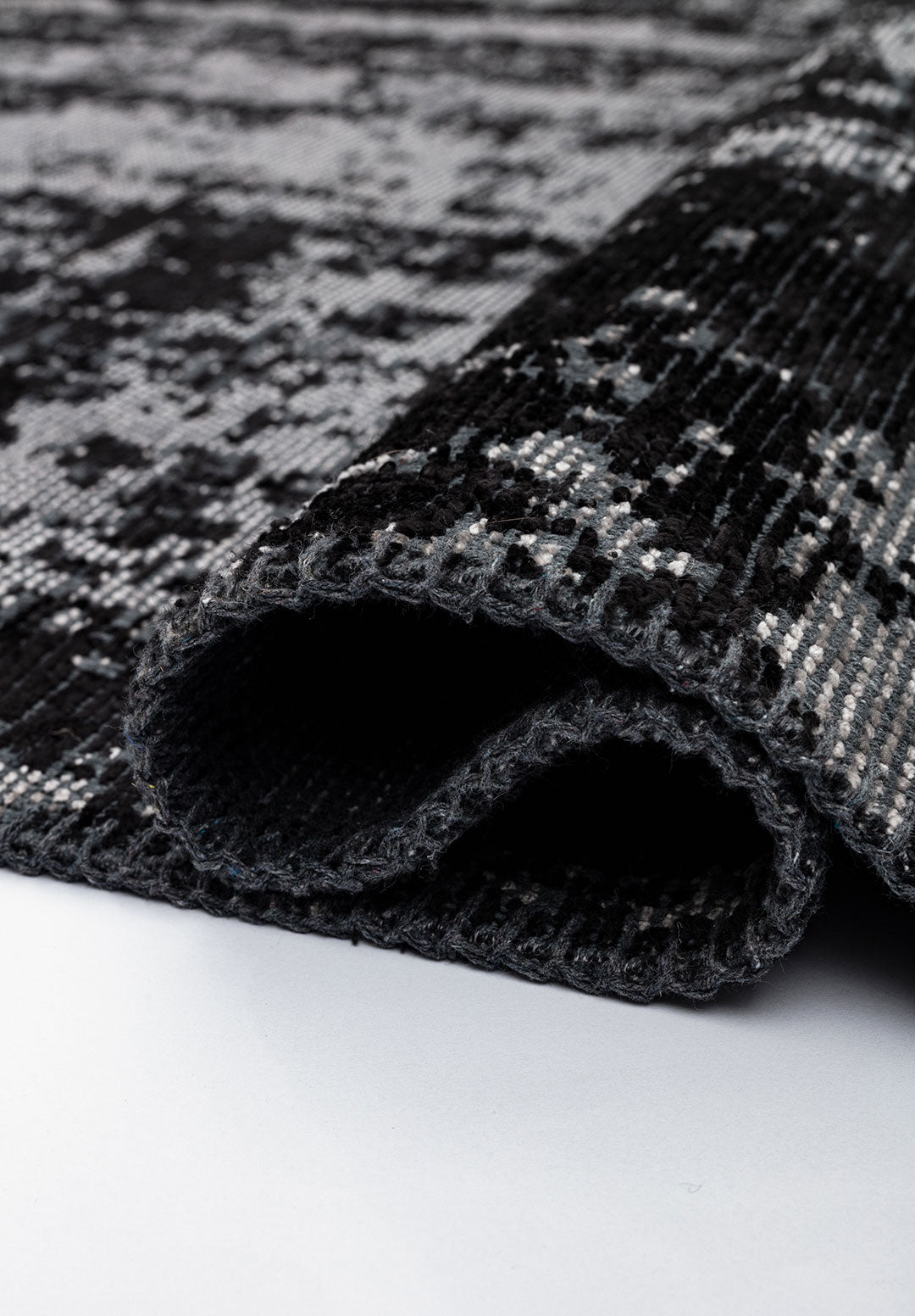 Horizon Black - Grey Rug Rugs - Venetto Design Venettodesign.com