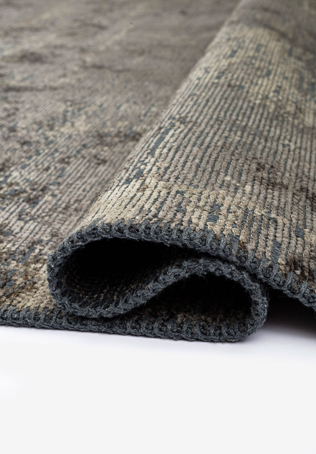 Surface Khaki - Anthracite Rug Rugs - Venetto Design Venettodesign.com