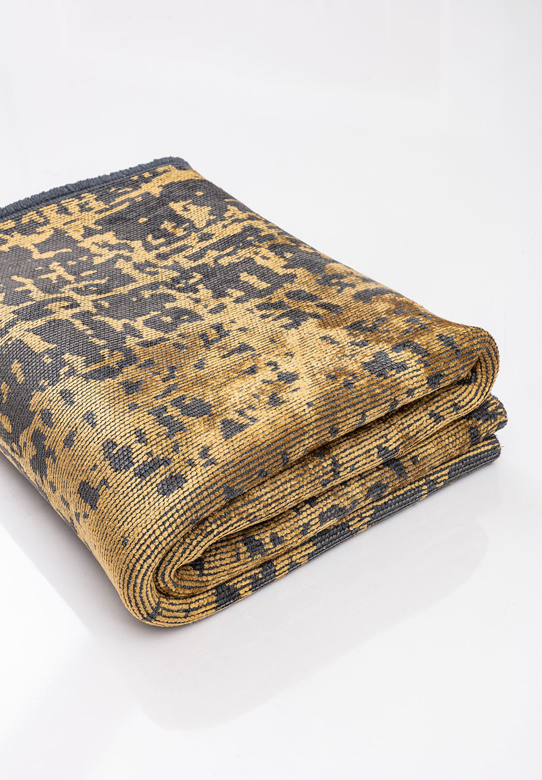 Spark Anthracite - Gold Rug Rugs - Venetto Design Venettodesign.com