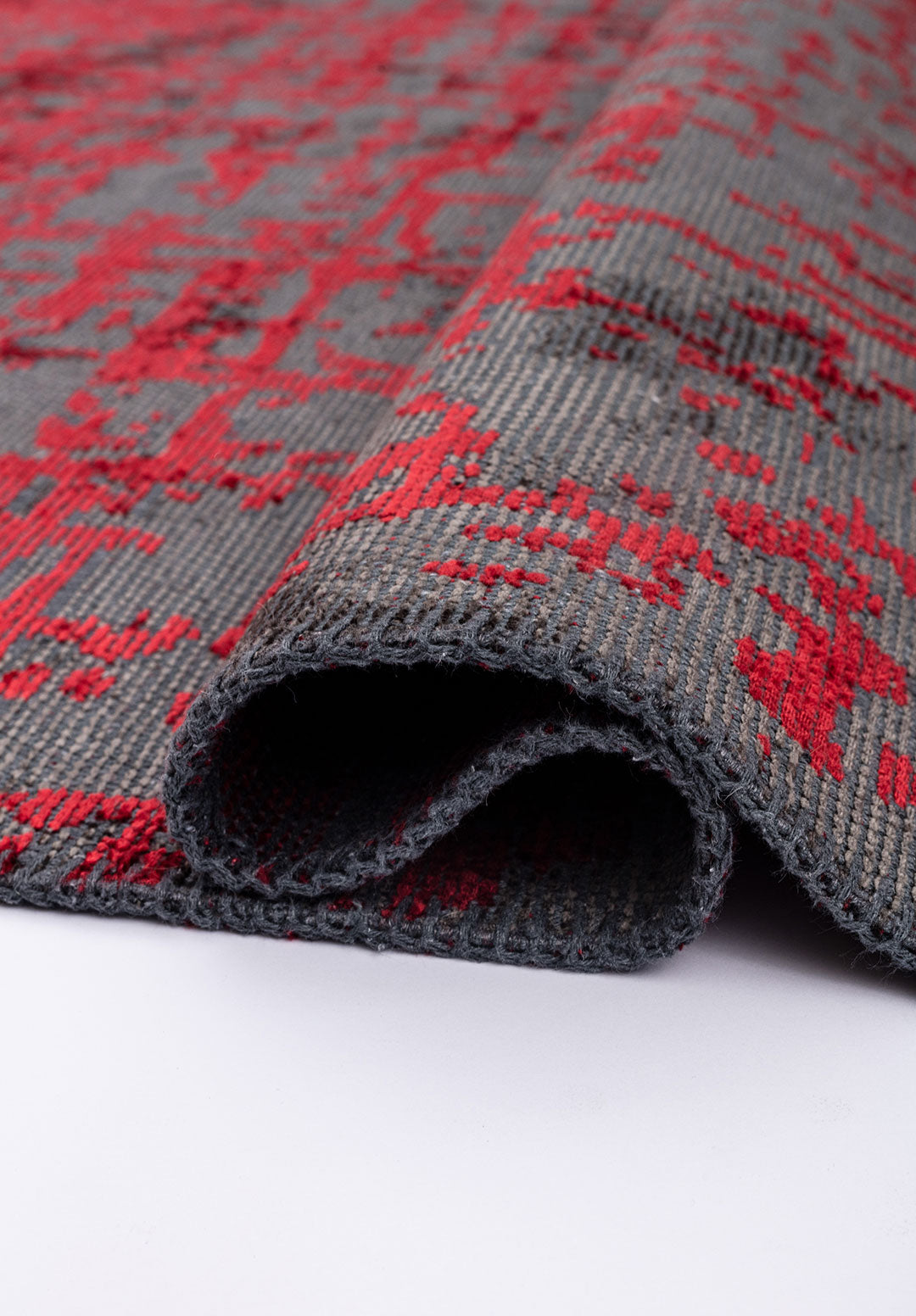 Spark Anthracite - Red Rug Rugs - Venetto Design Venettodesign.com