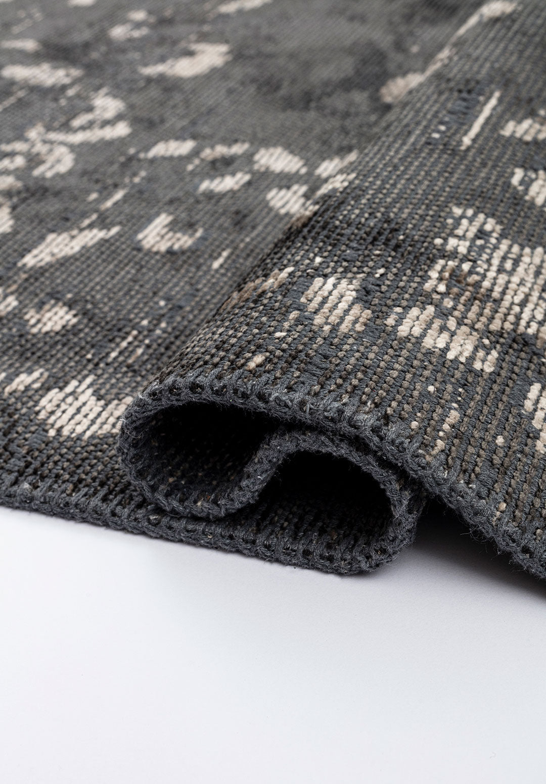 Flora Beige - Anthracite Rug Rugs - Venetto Design Venettodesign.com