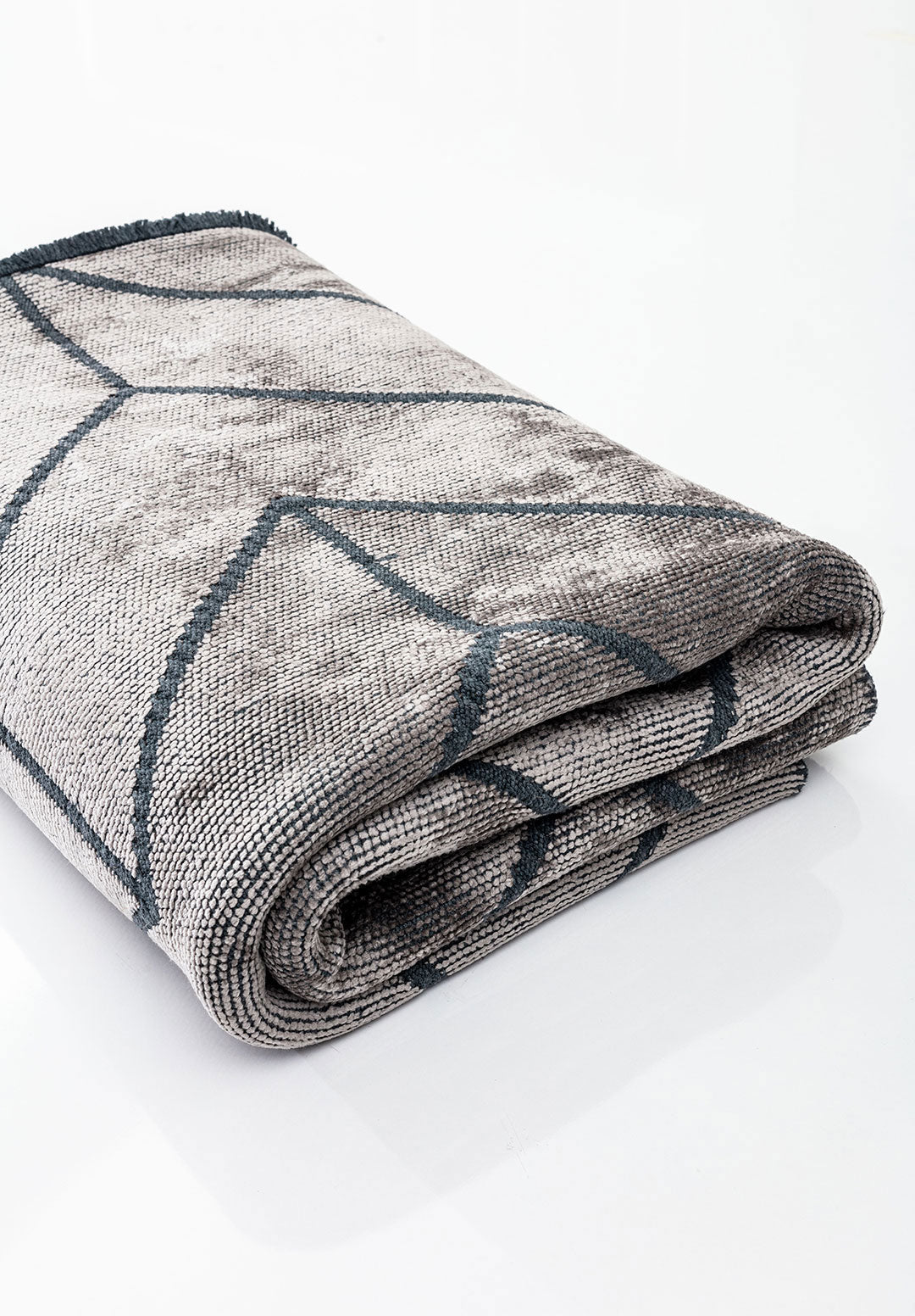 Arrow Beige Rug Rugs - Venetto Design Venettodesign.com