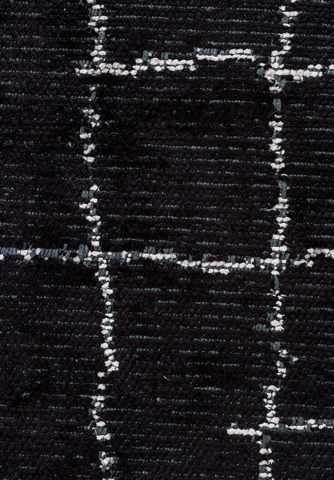 Dent Black - Light Cream Rug Rugs - Venetto Design Venettodesign.com
