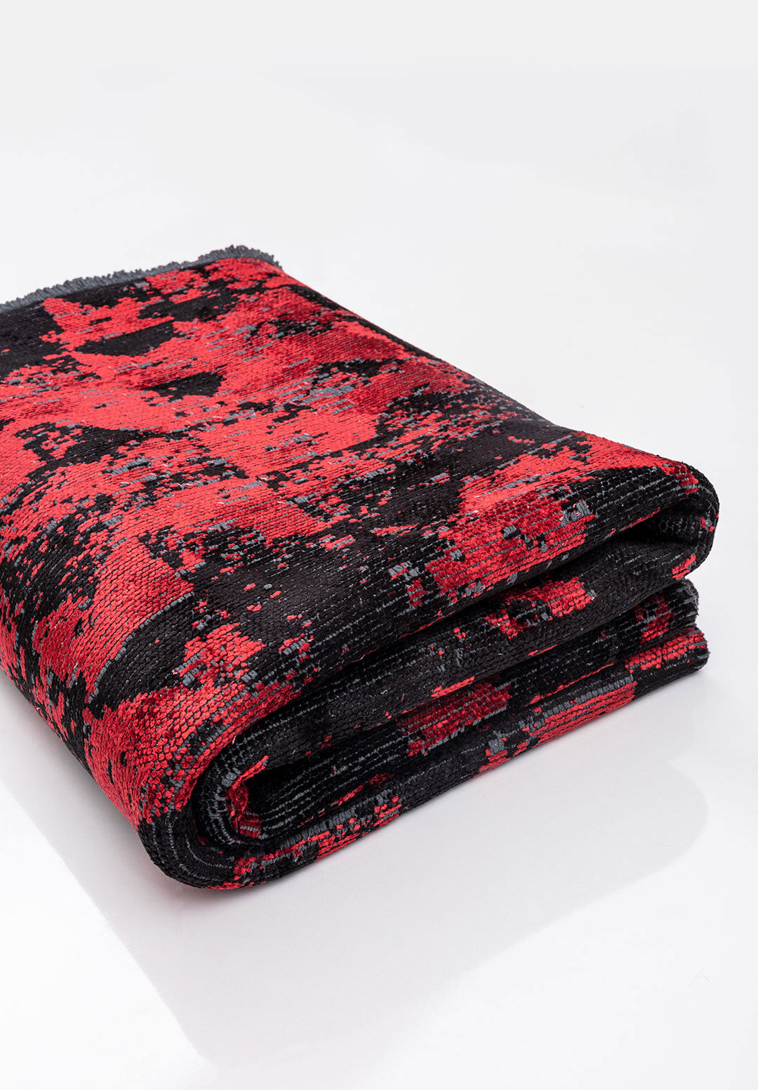Triangle Black - Red Rug Rugs - Venetto Design Venettodesign.com