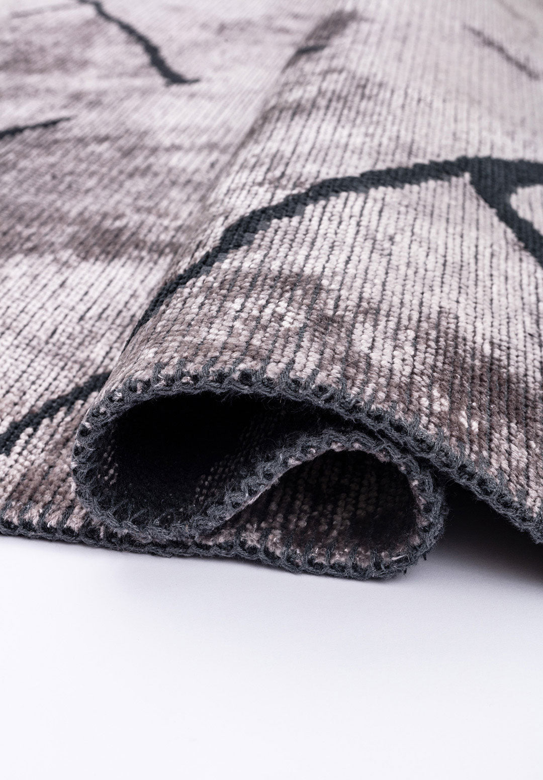 Wave Matte Black - Light Grey Rug Rugs - Venetto Design Venettodesign.com