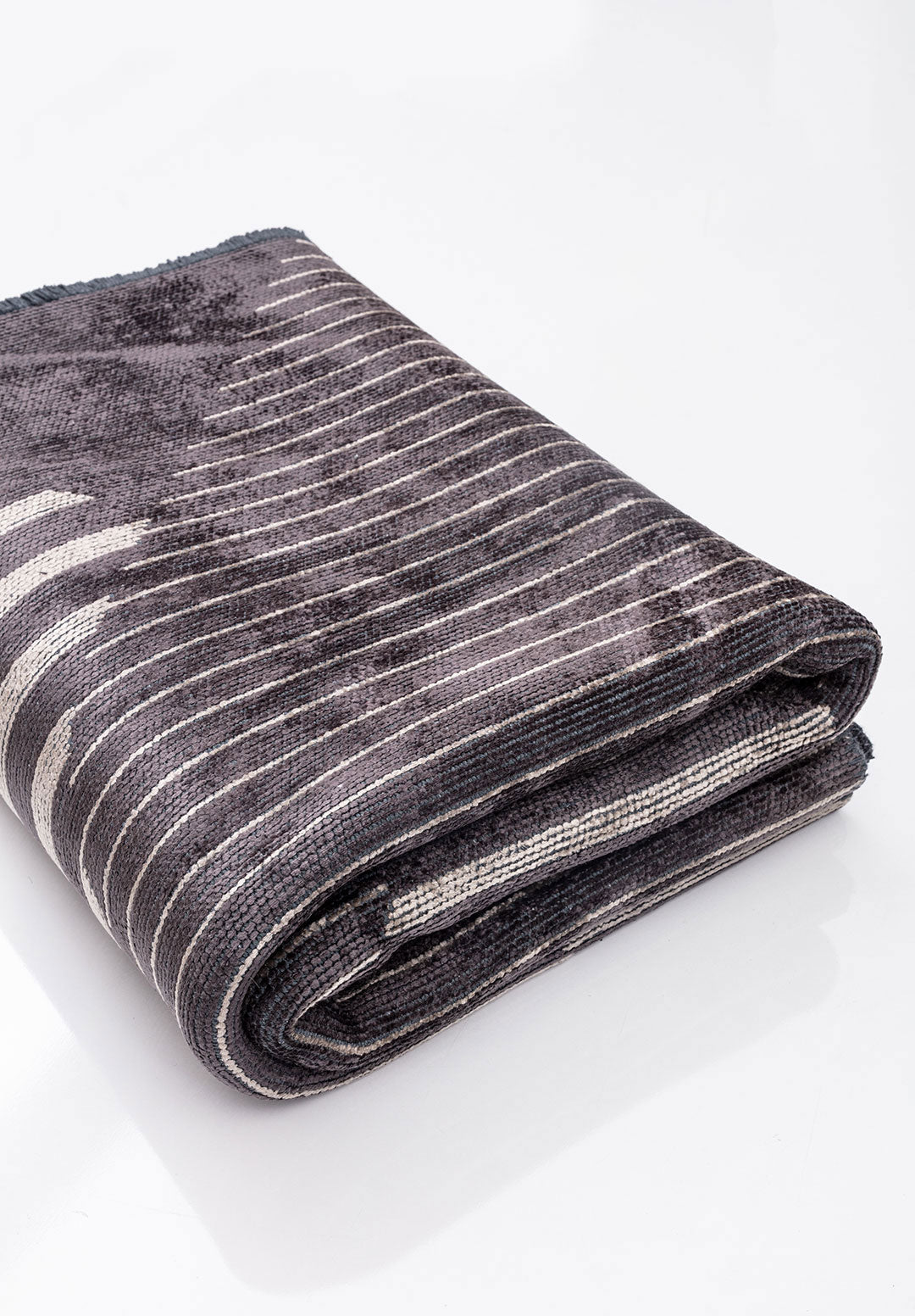 Lines Charcoal - Beige Rug Rugs - Venetto Design Venettodesign.com