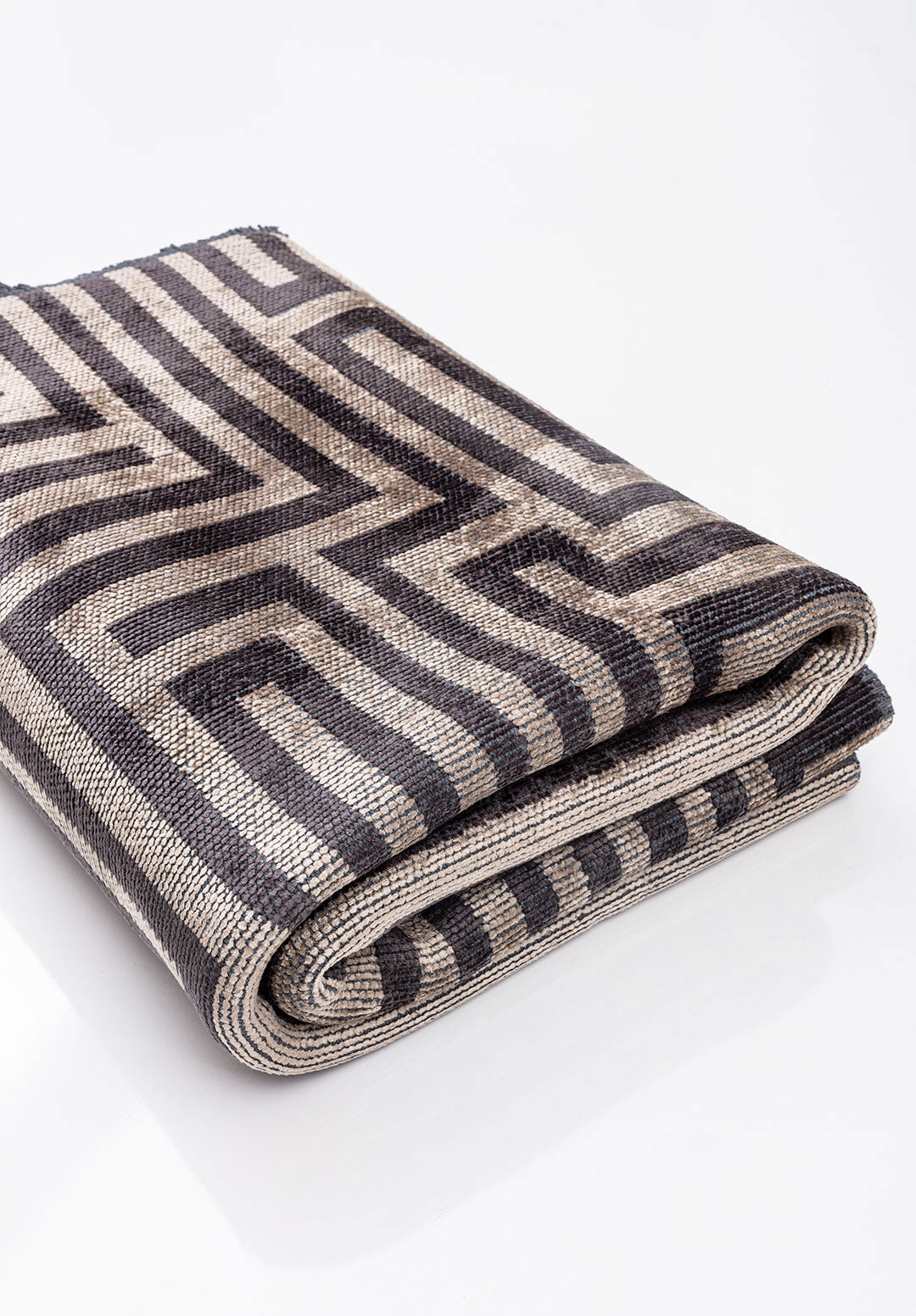 Nest Charcoal - Beige Rug Rugs - Venetto Design Venettodesign.com