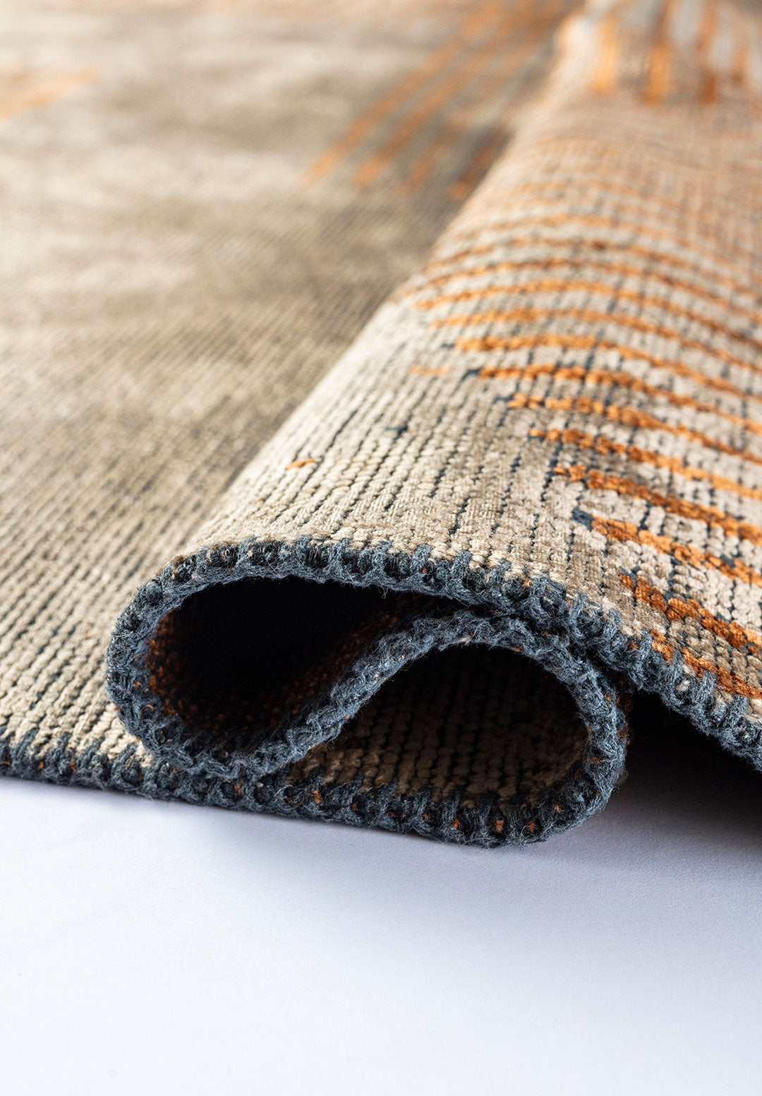 Matrix Dark Beige - Terra Rug Rugs - Venetto Design Venettodesign.com