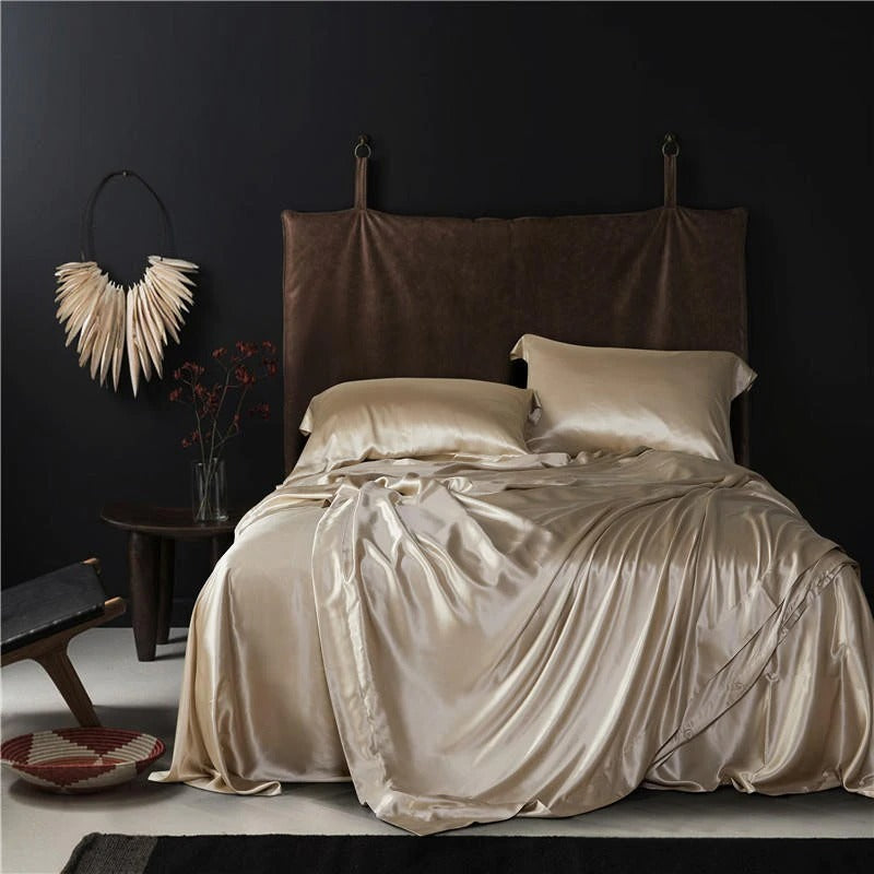 Eloise Leather Beige Luxury Pure Mulberry Silk Bedding Set Duvet Cover Set - Venetto Design Venettodesign.com