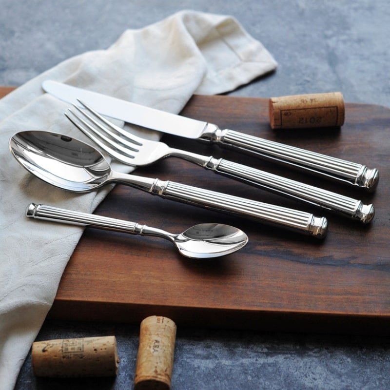 Emilia Roman Luxury Cutlery Set - Venetto Design Venettodesign.com